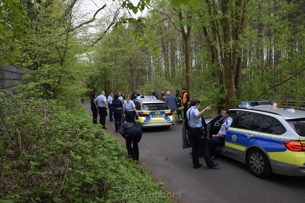 Einsatz BF Koeln in Koeln Buchheim Arnsbergerstr P14.JPG - Miklos Laubert